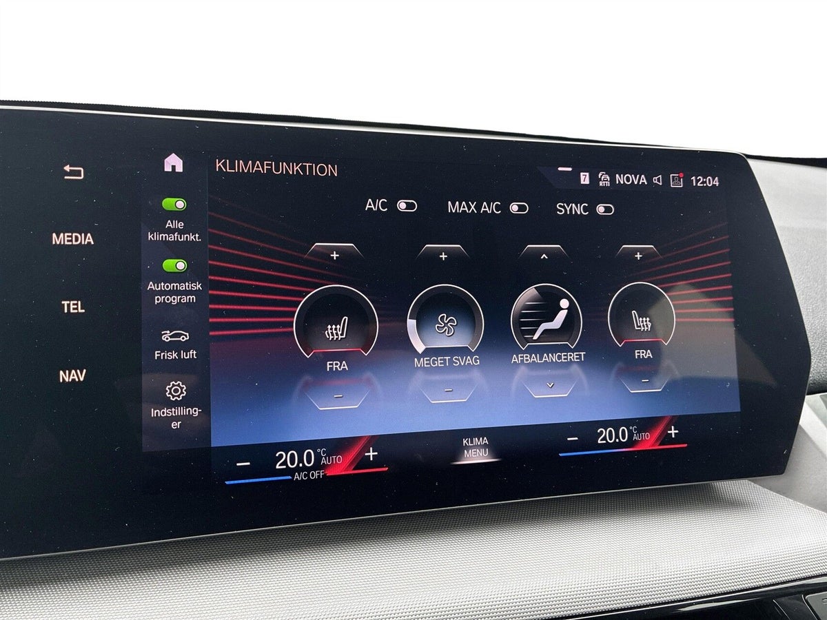 BMW iX1 xDrive30 billede 17