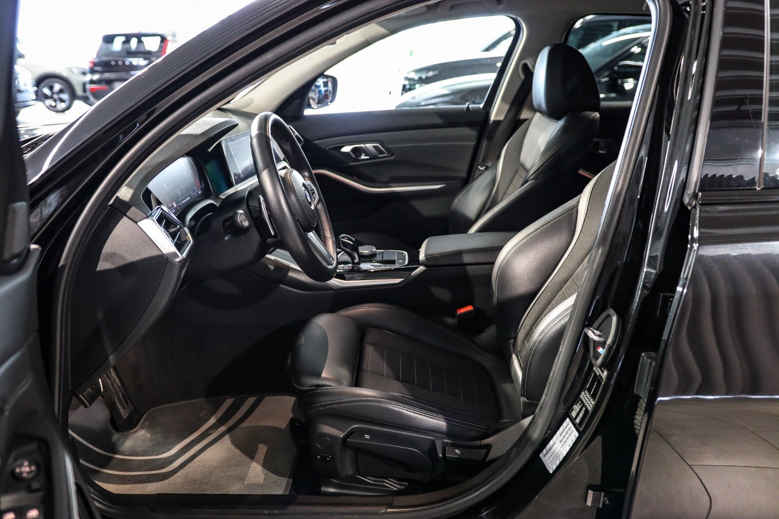 Billede af BMW 320d 2,0 Touring Sport Line aut.