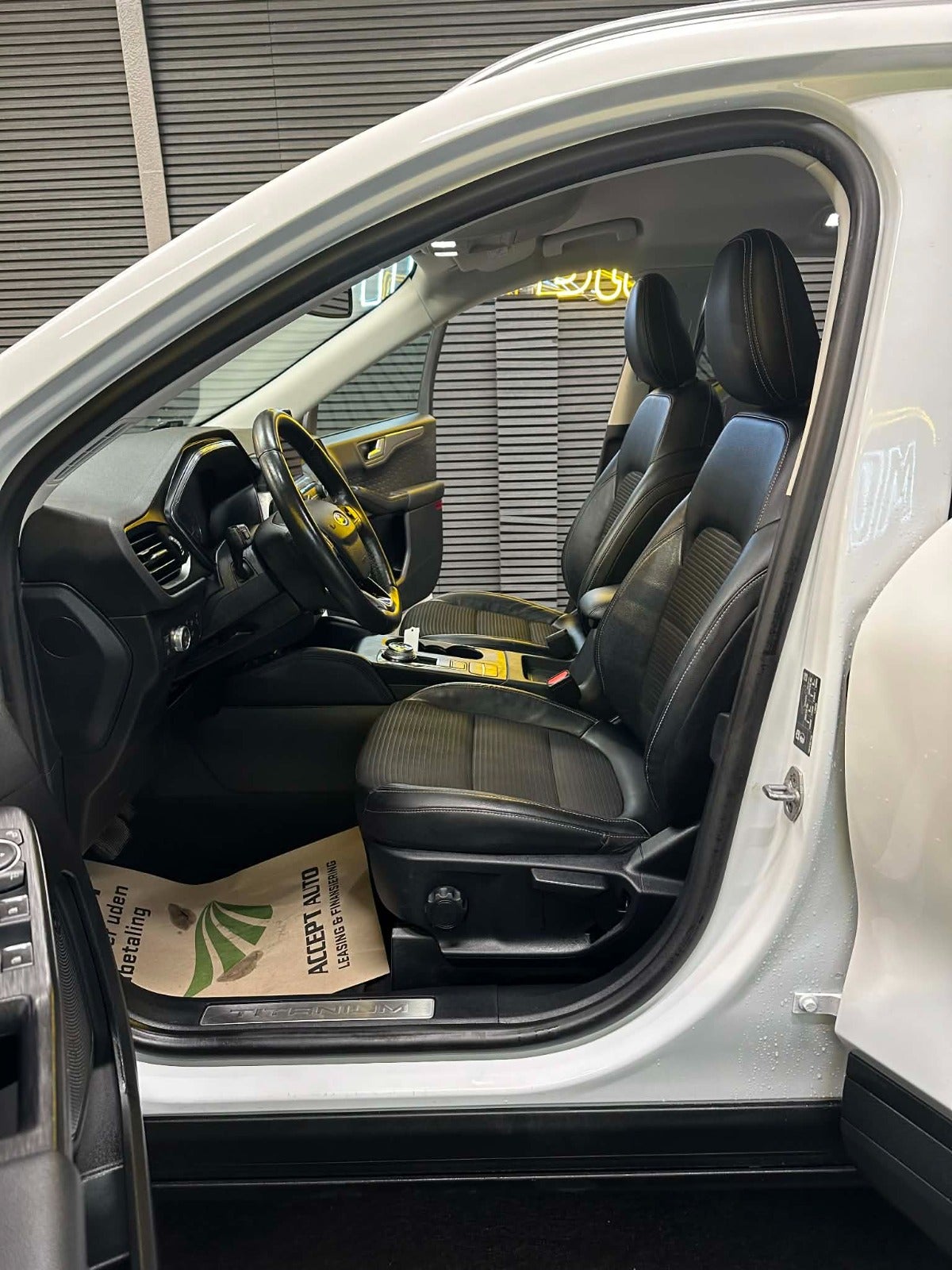 Billede af Ford Kuga 2,5 PHEV Titanium X CVT