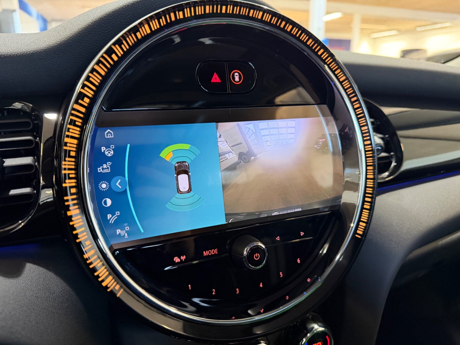 MINI Cooper SE Essential