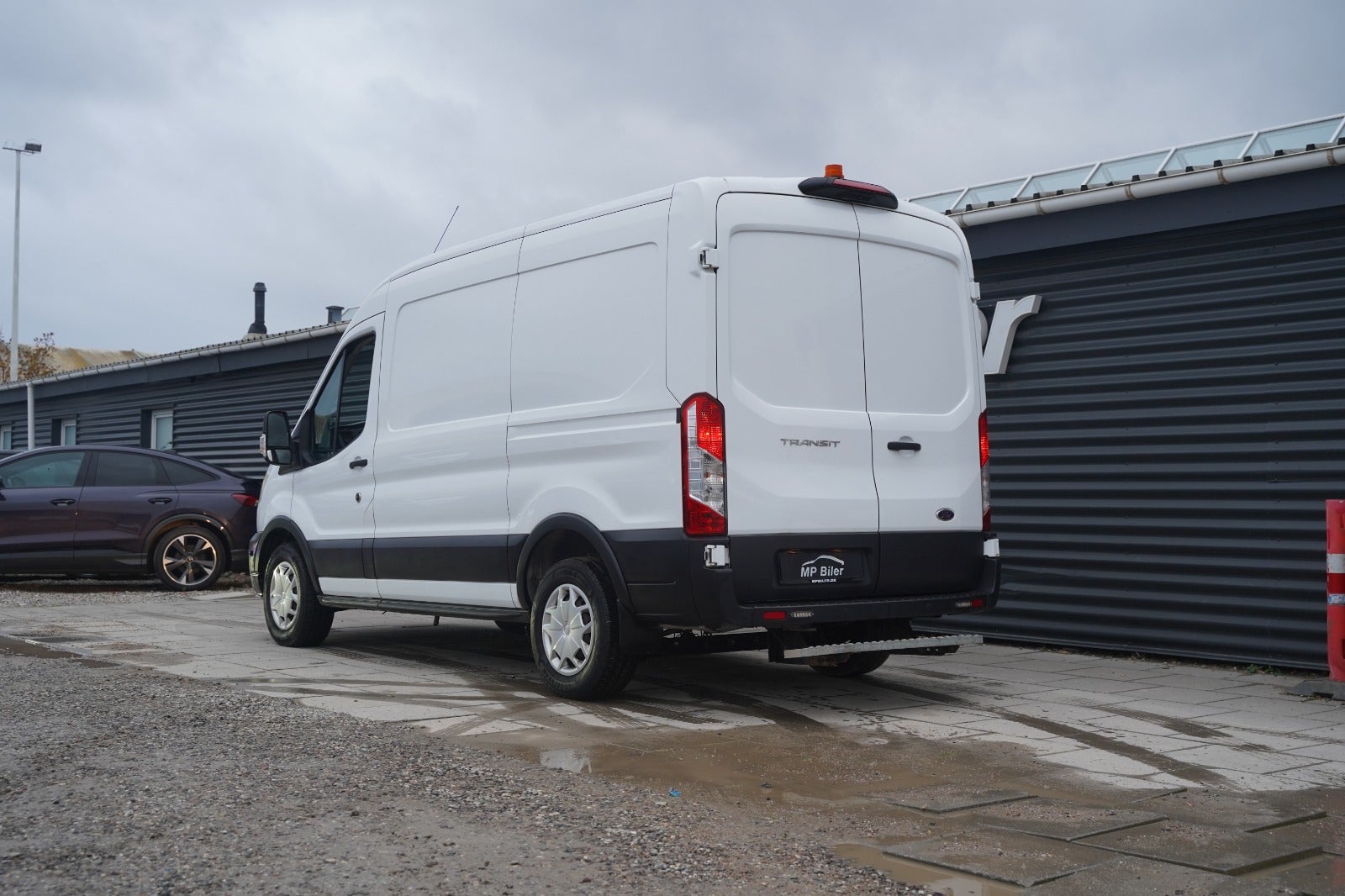 Billede af Ford Transit 350 L2 Van 2,0 TDCi 130 Trend H2 RWD