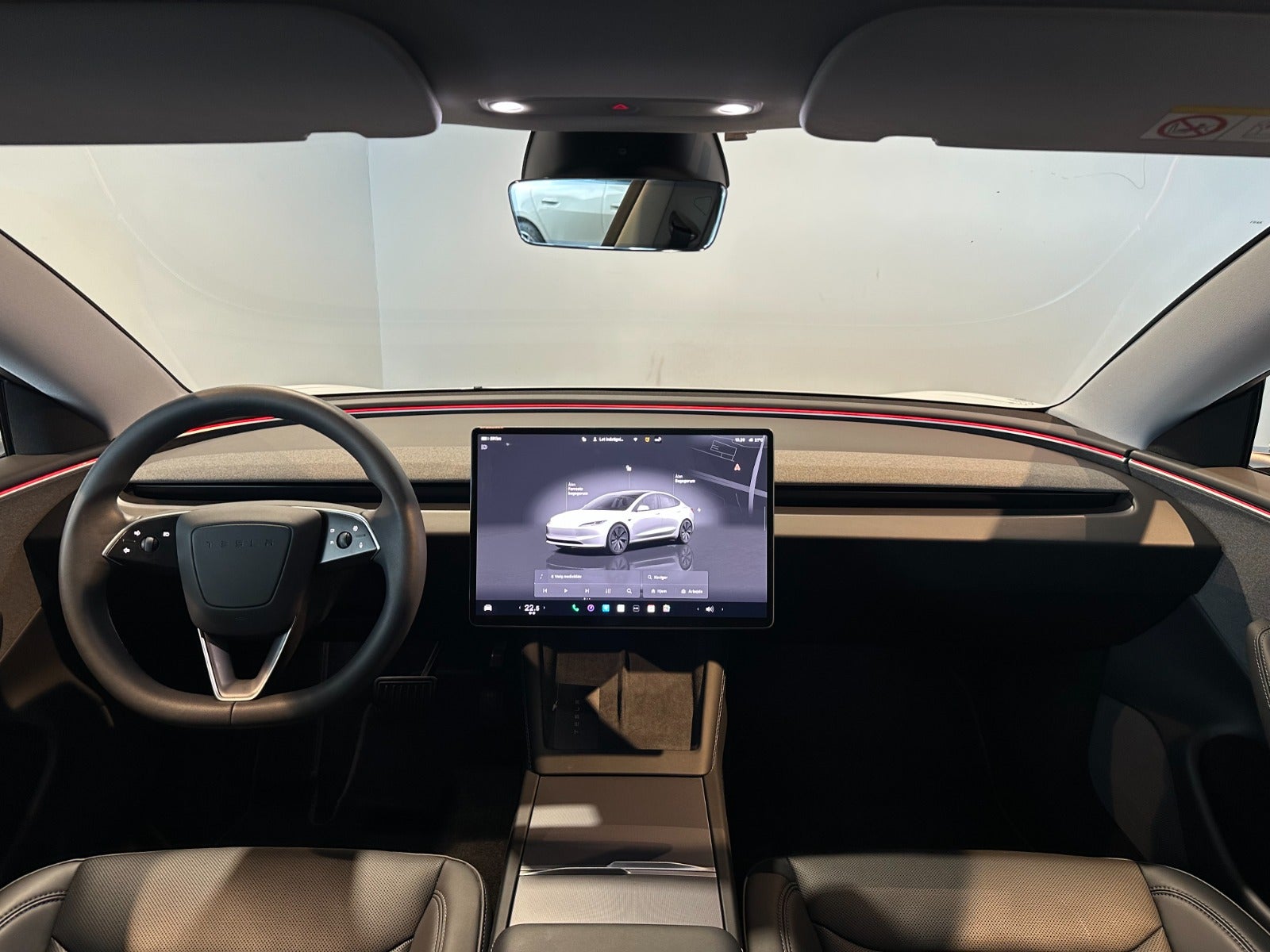 Tesla Model 3 RWD 4d - 5