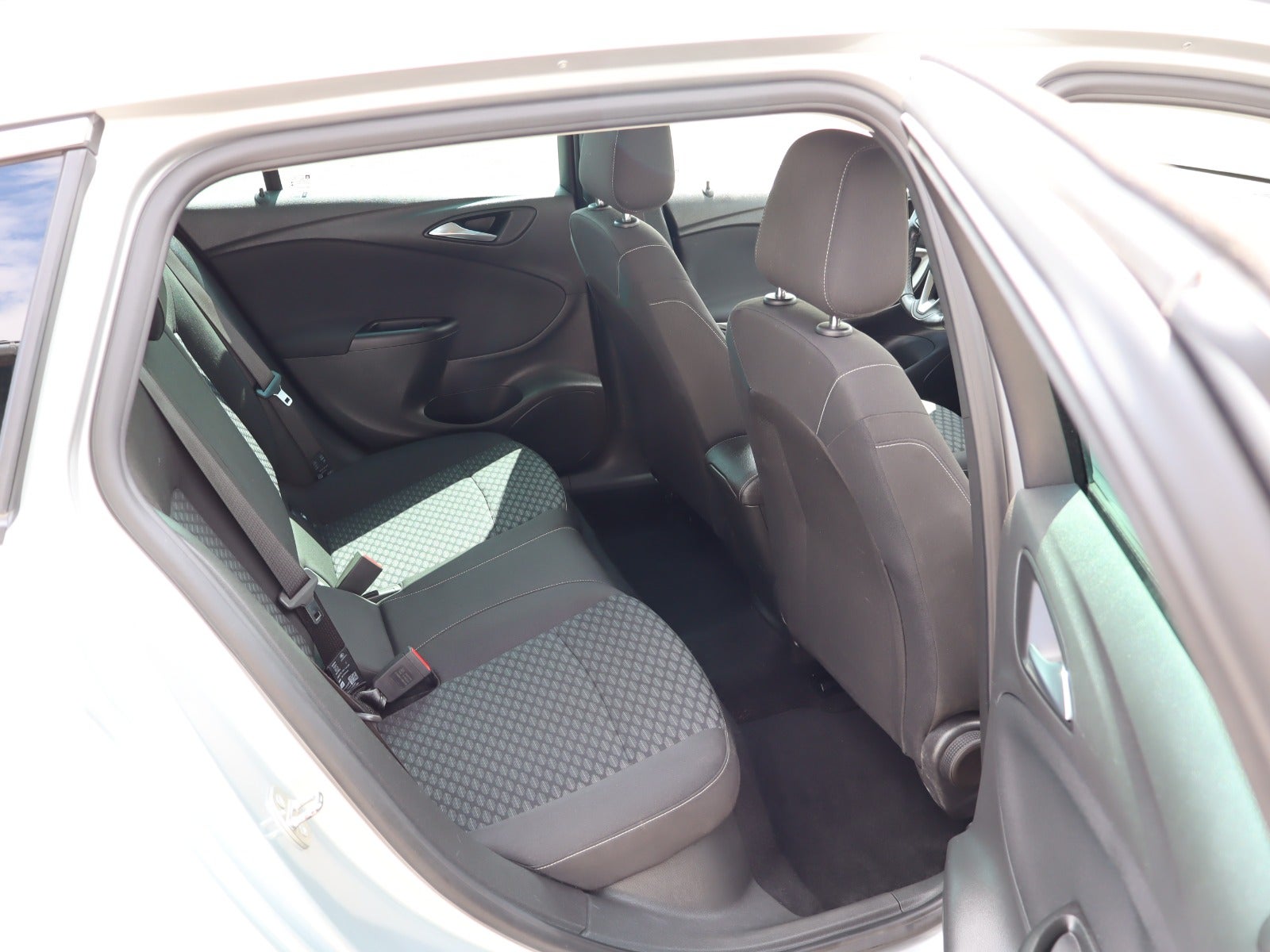 Billede af Opel Astra 1,0 T 105 Impress Sports Tourer