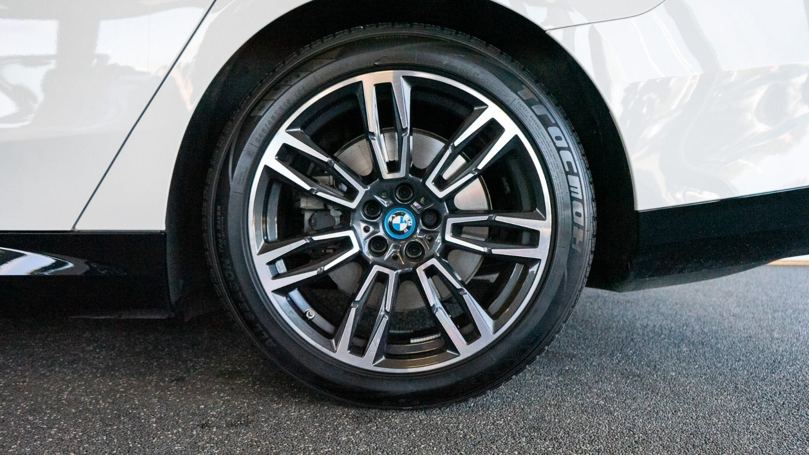 Billede af BMW i5  eDrive40 M-Sport