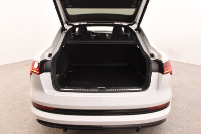 Audi e-tron S-line Sportback quattro