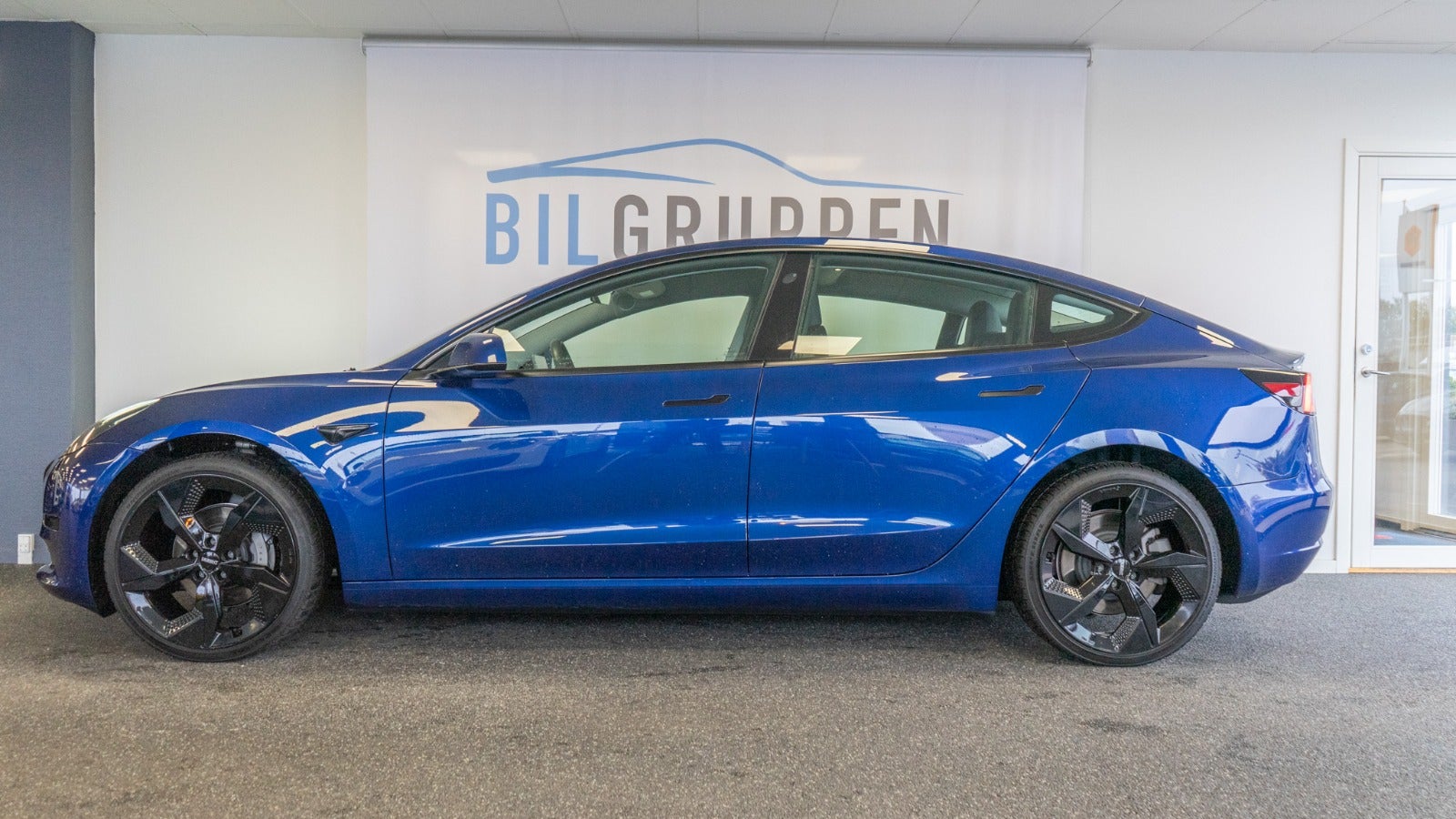 Billede af Tesla Model 3  Standard Range+ RWD