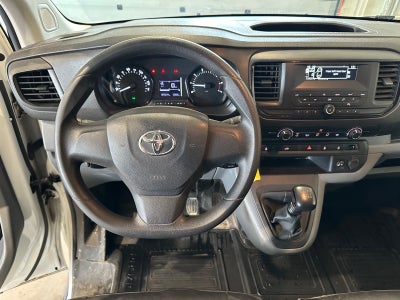 Toyota ProAce D 115 Medium Comfort