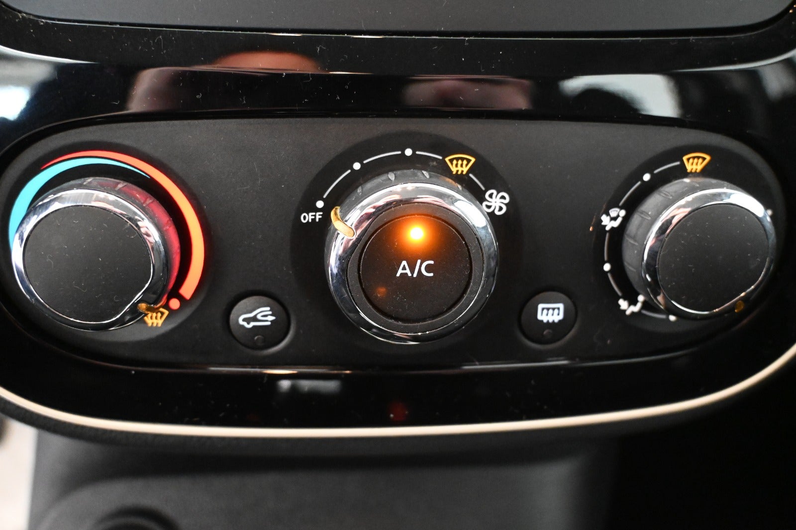 Renault Captur TCe 90 Zen