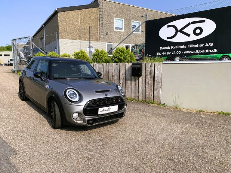 MINI Cooper S Essential aut.