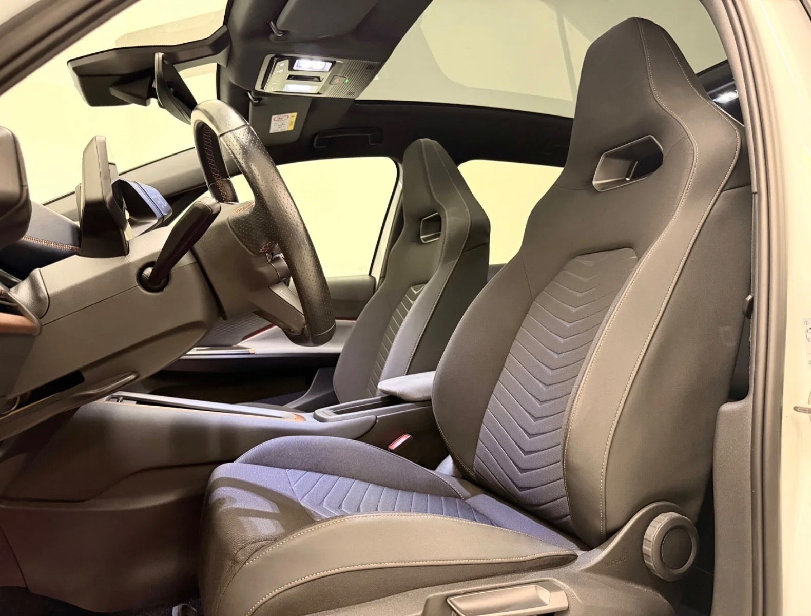 Billede af Cupra Born 58 e-Boost Dinamica Pack High