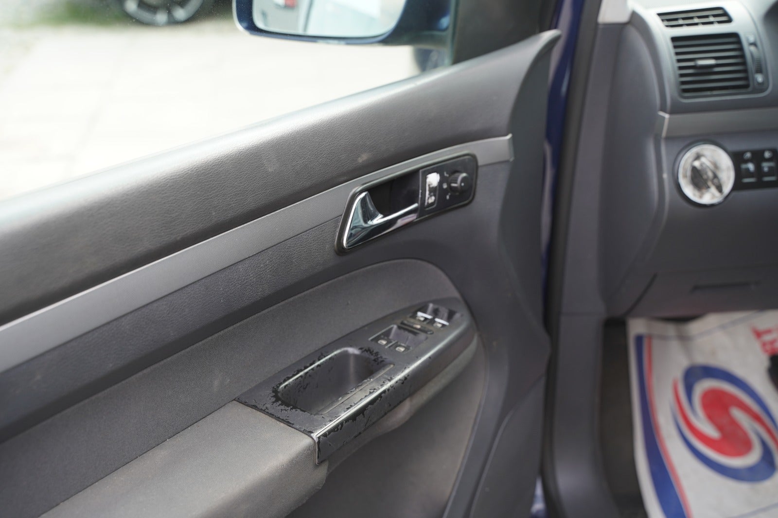 Billede af VW Touran 2,0 TDi 136 Trendline DSG Van
