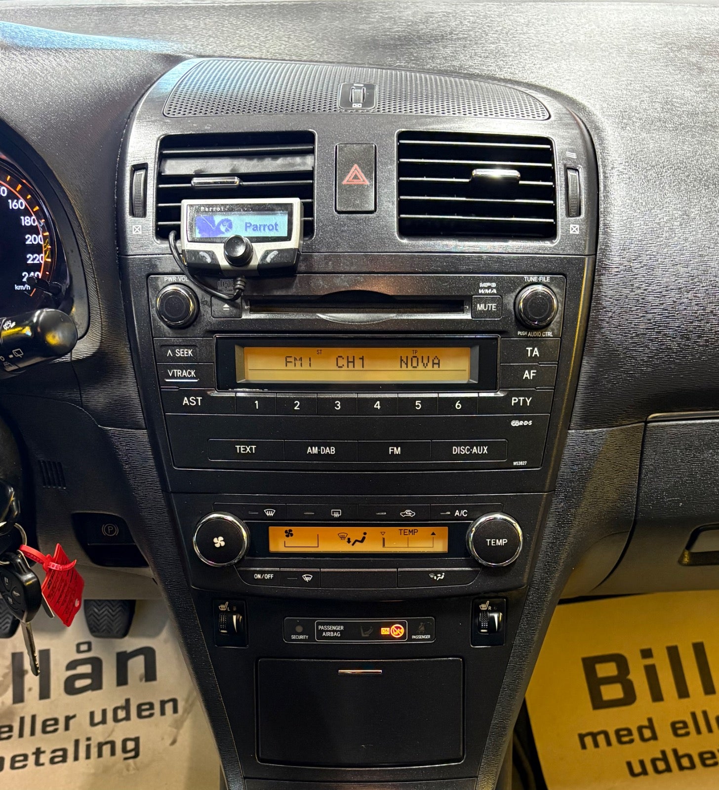 Billede af Toyota Avensis 1,6 VVT-i T1 stc.