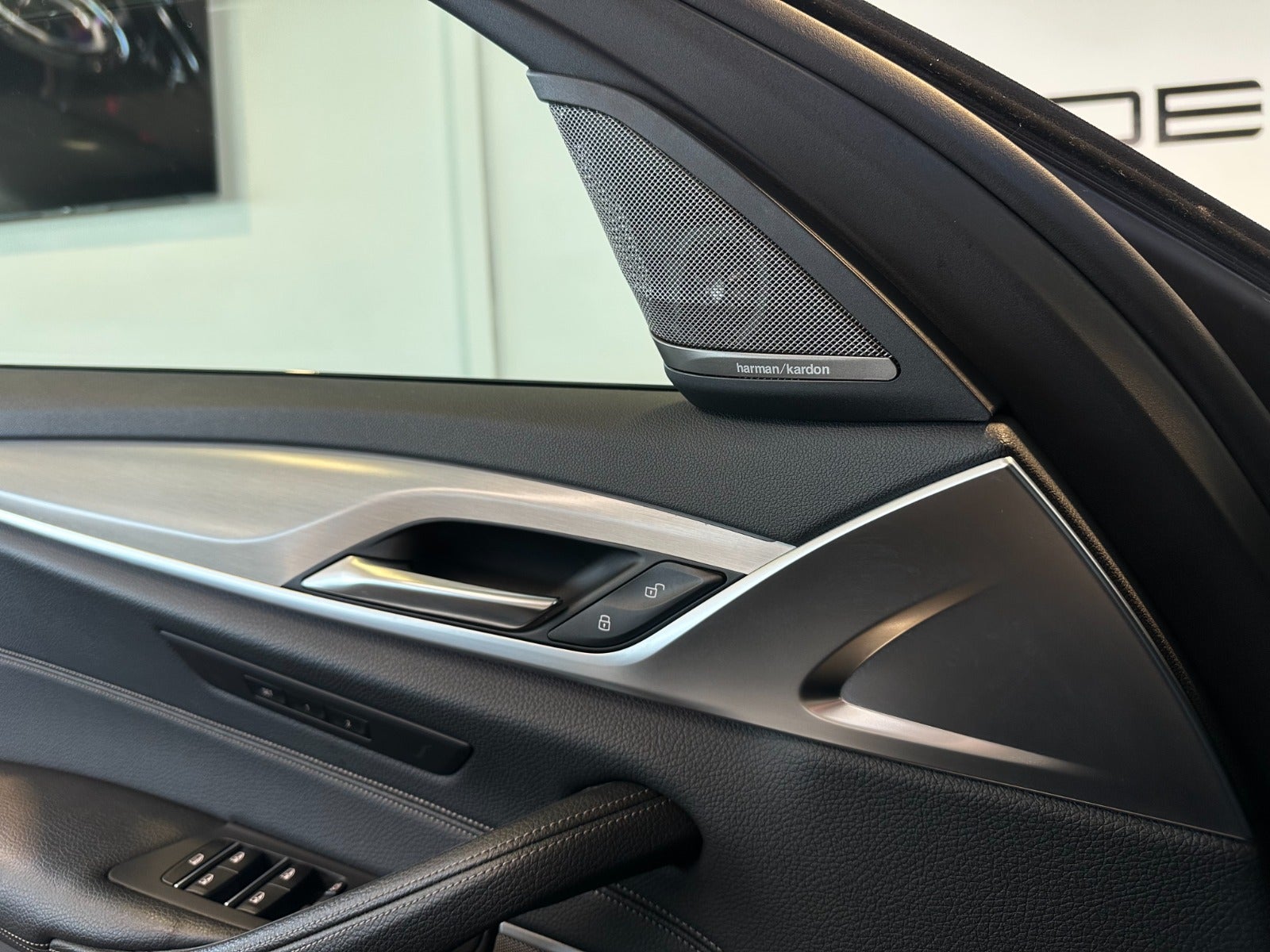 BMW 530d 3,0 Touring M-Sport aut. 5d - 15