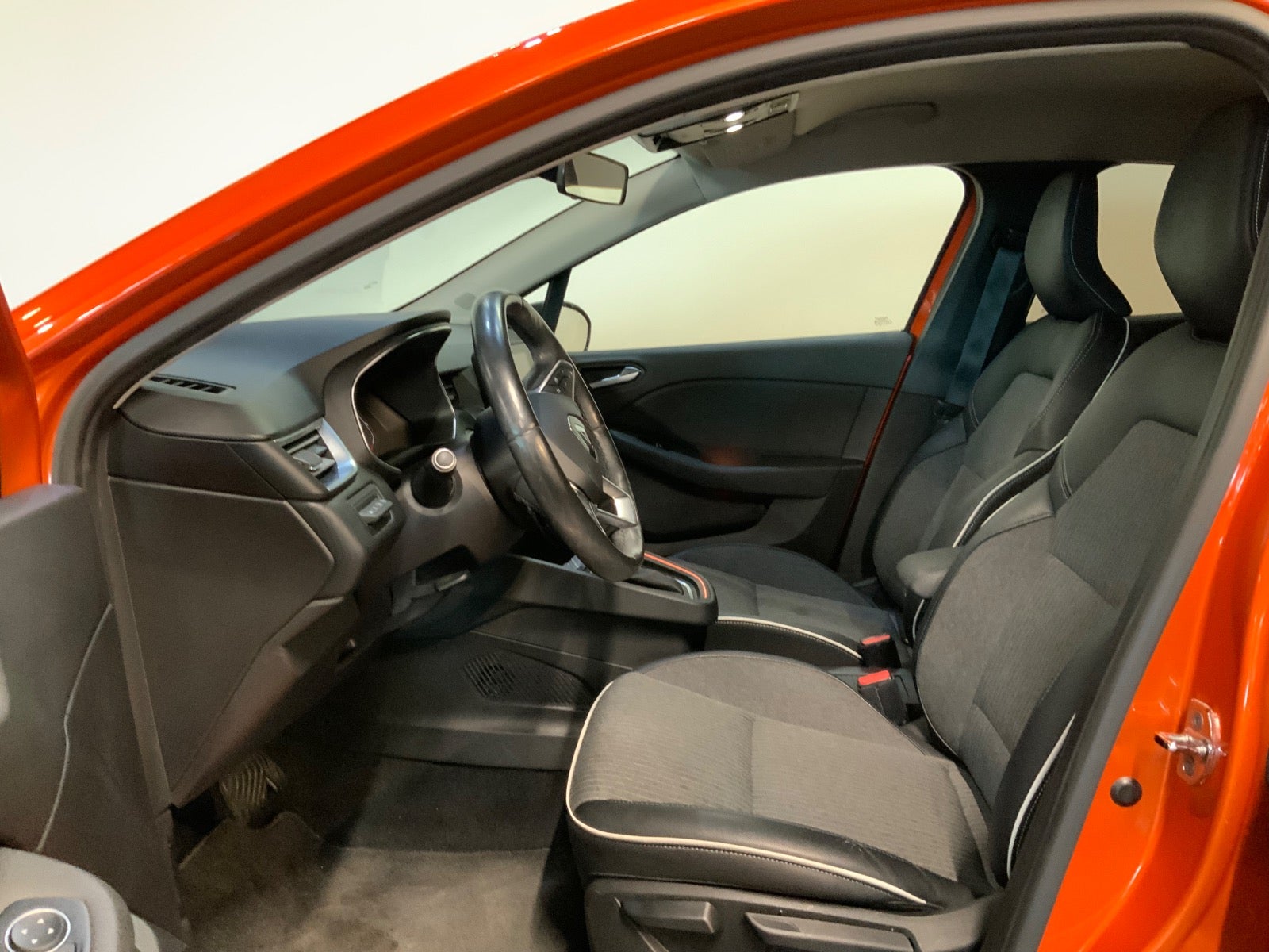 Renault Clio V (7/8)