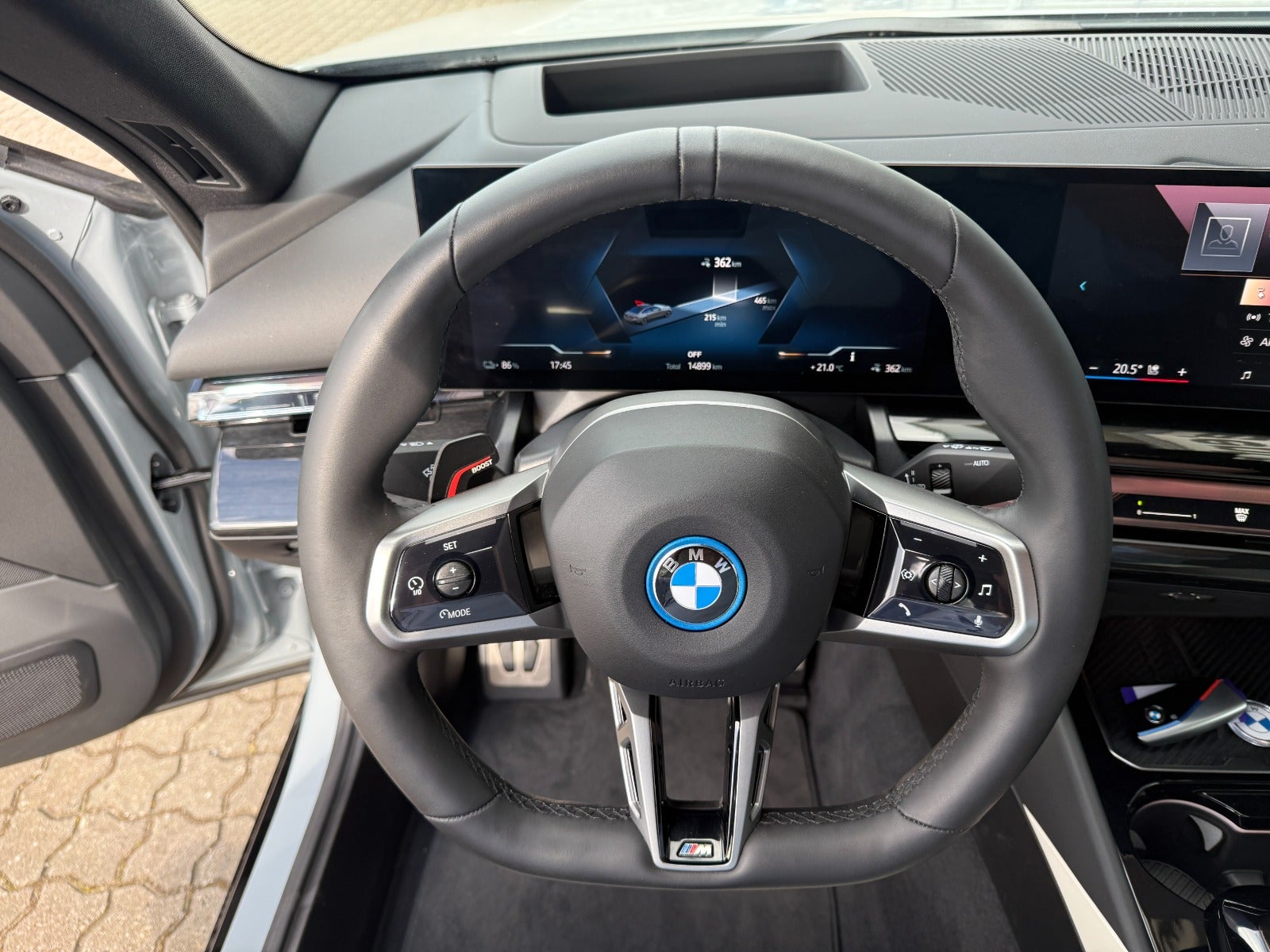 BMW i5 eDrive40 M-Sport Pro 4d - 11