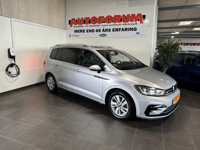Volkswagen Touran TSi 150 R-line DSG Van