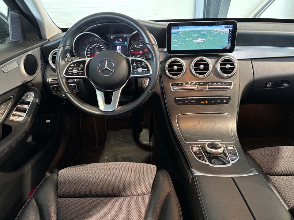 Mercedes C220 d, Billede 5