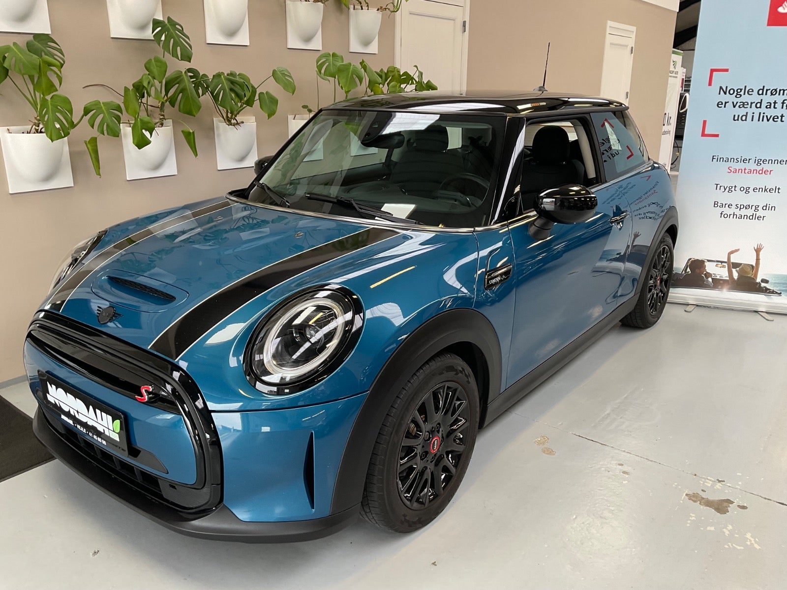 MINI Cooper SE Camden Edition 3d - 1