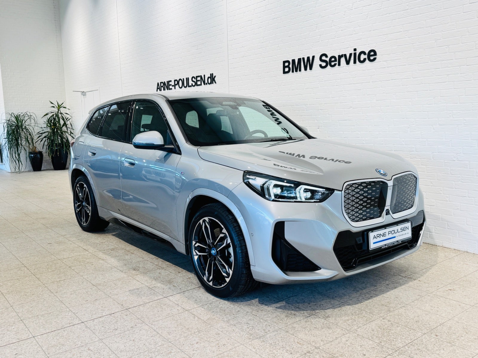 BMW iX1 xDrive30 Fully Charged M-Sport, 5-dørs, 2024 BMW iX1 xDrive30 Fully Charged M-Sport, 5-dørs, 2024