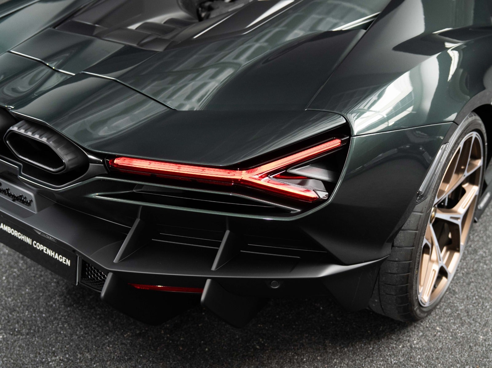 Gallery image 9 of 14