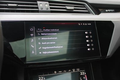 Audi e-tron Black Edition S-line quattro