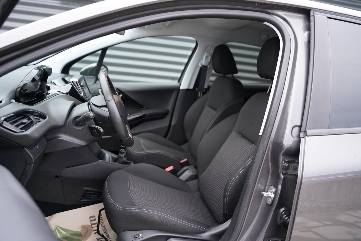 Billede af Peugeot 208 1,5 BlueHDi 100 Envy+