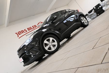 Toyota C-HR Hybrid C-LUB Business CVT