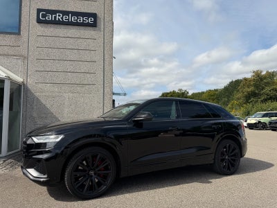 Audi Q8 55 TFSi e quattro Tiptr. 5d
