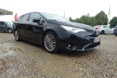 Toyota Avensis 2,0 D-4D T3 Touring Sports 5d