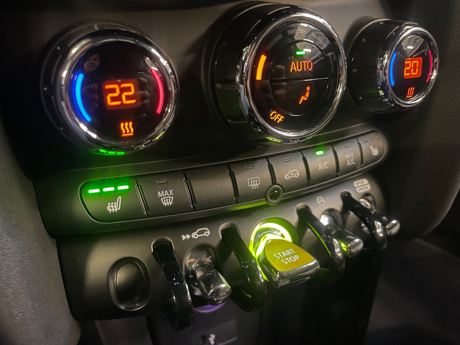 MINI Cooper SE Yours Trim
