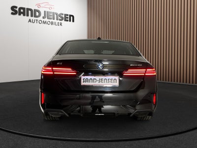 BMW i5 eDrive40 Fully Charged M-Sport