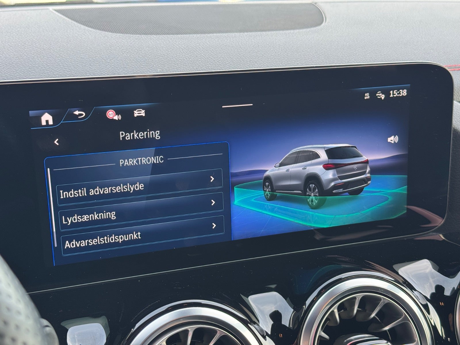 Billede af Mercedes EQA300  AMG Line 4Matic