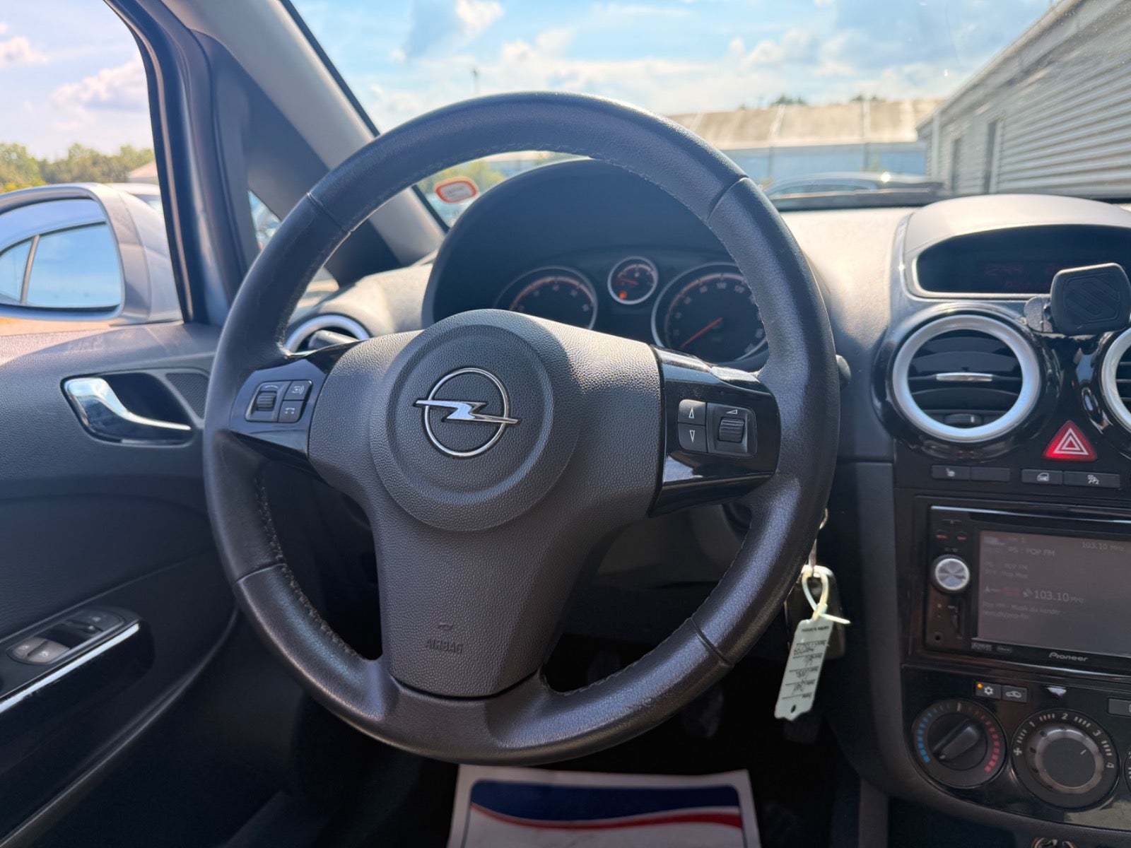 Billede af Opel Corsa 1,4 16V Cosmo