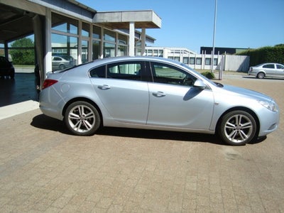 Opel Insignia 1,4 T 140 Cosmo Sports Tourer  eco 5d