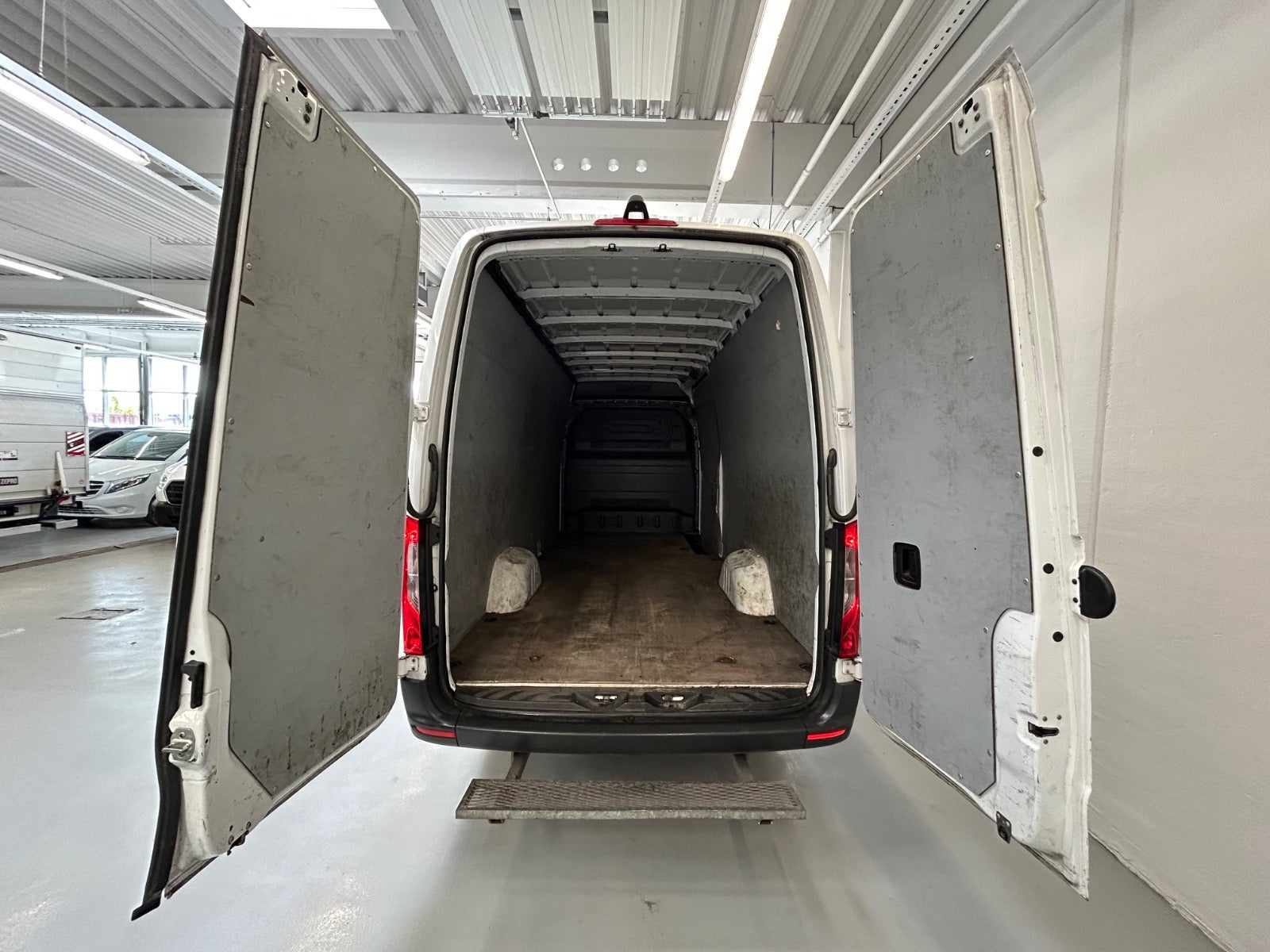 Billede af Mercedes Sprinter 316 2,2 CDi A3 Kassevogn RWD