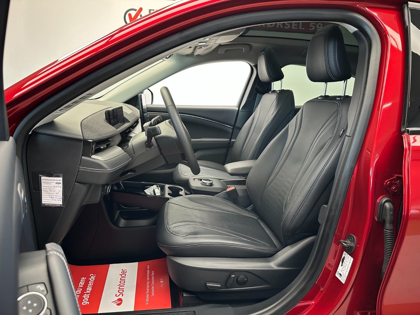 Billede af Ford Mustang Mach-E 75 Premium Standard Range