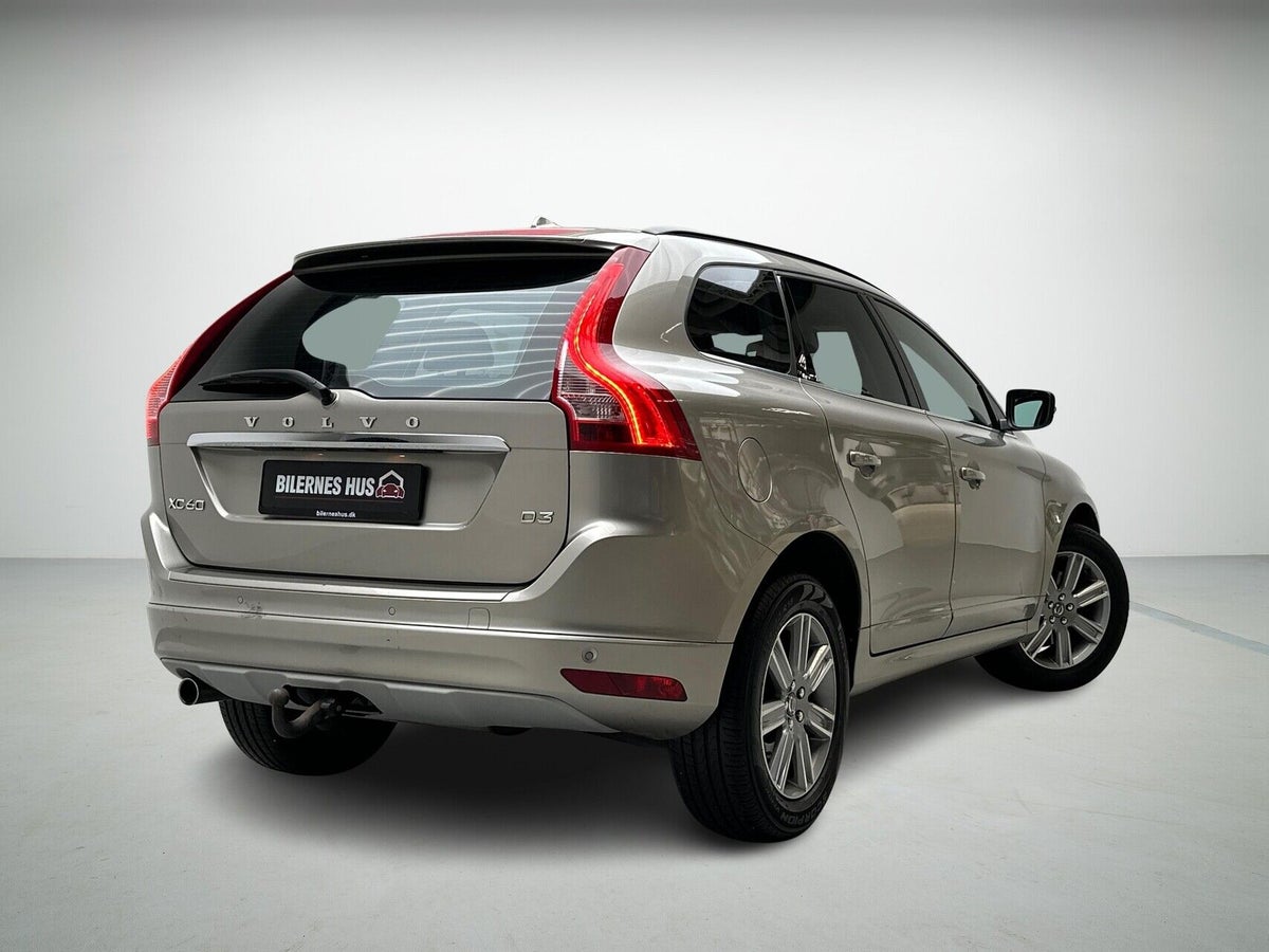 Volvo XC60 D3 150 Momentum aut. billede 2