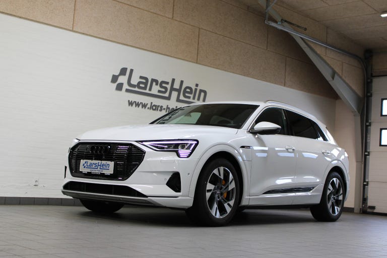 Audi e-tron S-line quattro