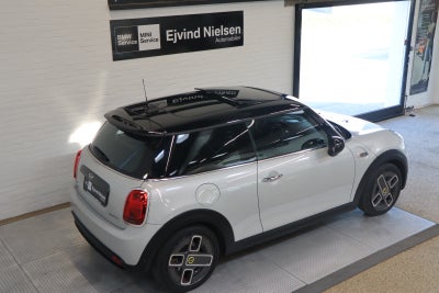 MINI Cooper SE Trim M