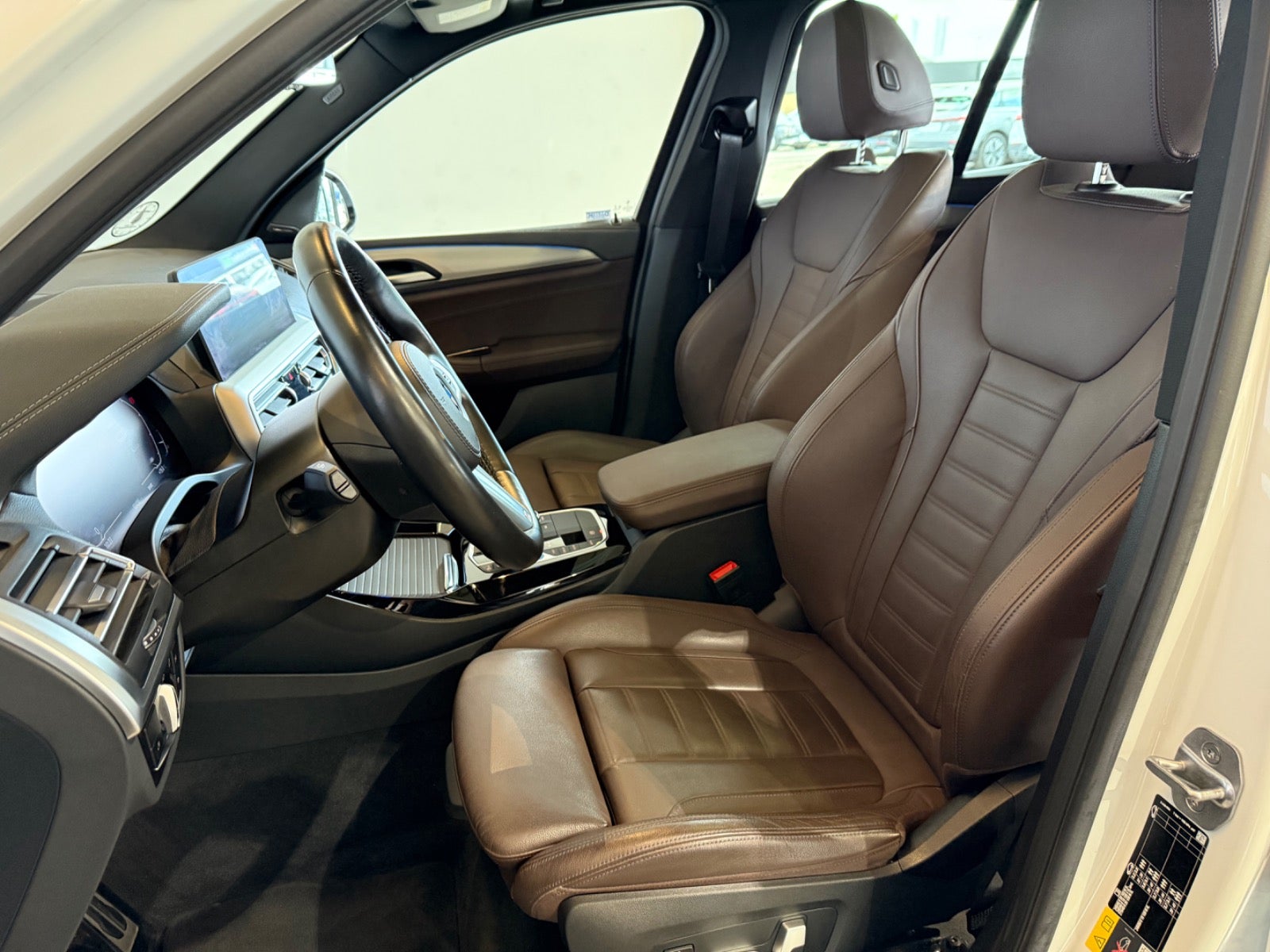 BMW iX3 Charged Plus M-Sport