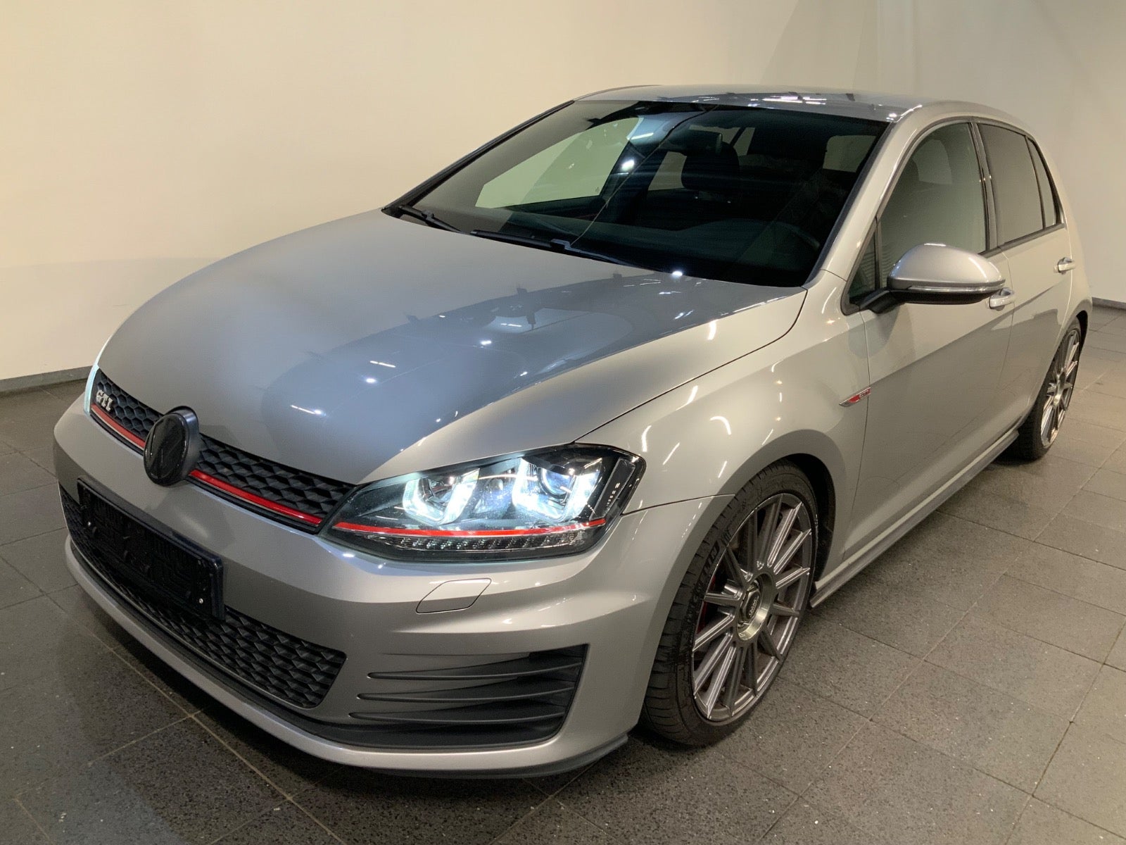 VW Golf VII