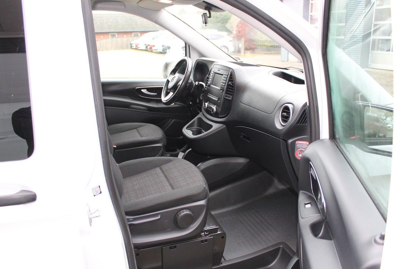 Billede af Mercedes Vito 119 2,2 CDi Complete aut. L 4x4