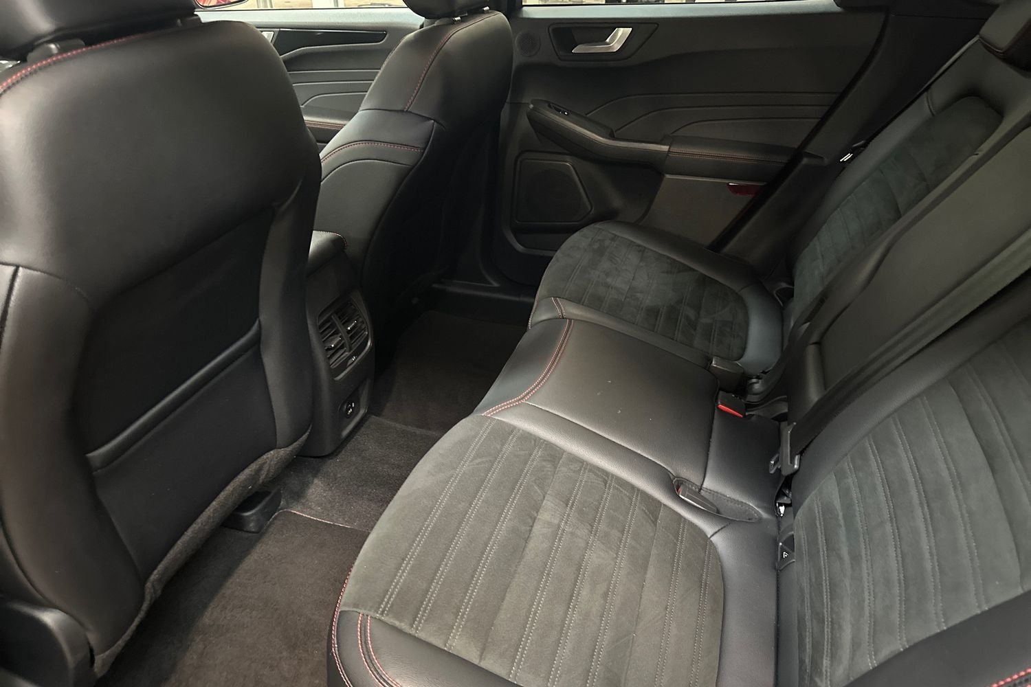 Billede af Ford Kuga 2,5 PHEV ST-Line X CVT