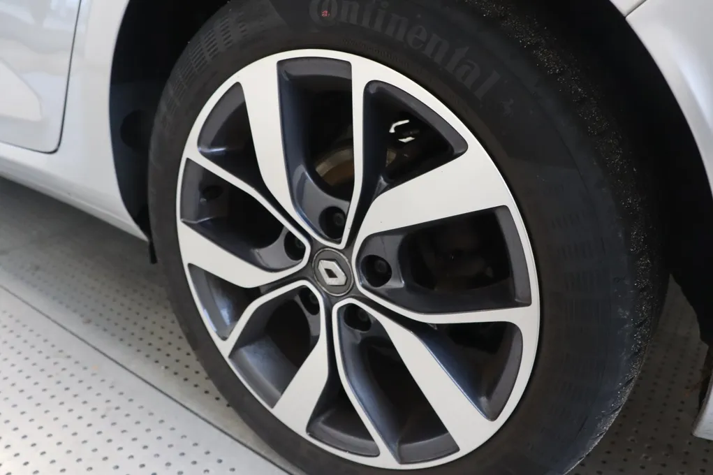 Renault Megane IV dCi 130 Bose Edition Sport Tourer