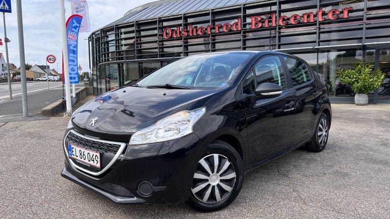 Peugeot 208 VTi Access