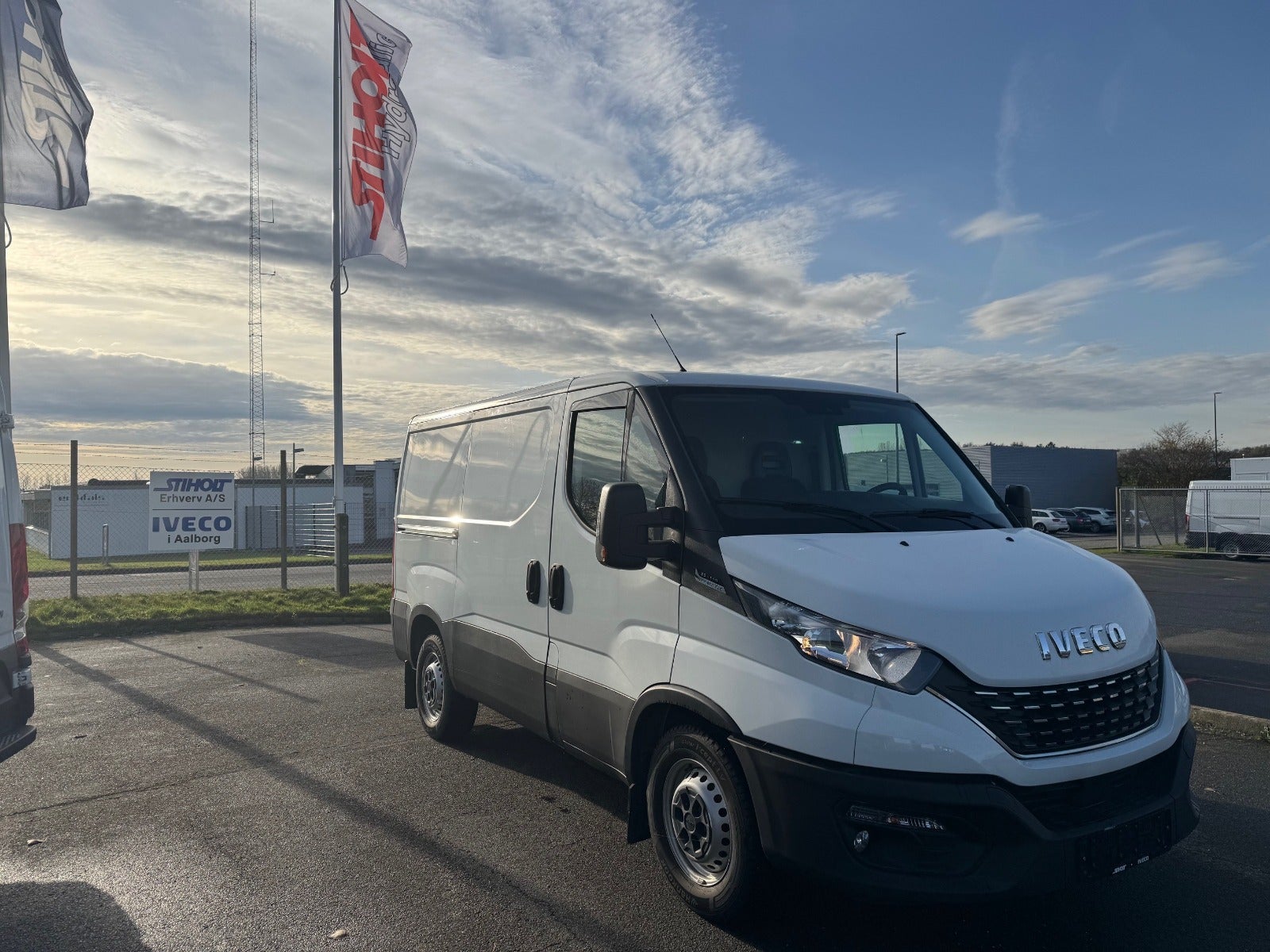 Billede af Iveco Daily 2,3 35S14 7,3m³ Van