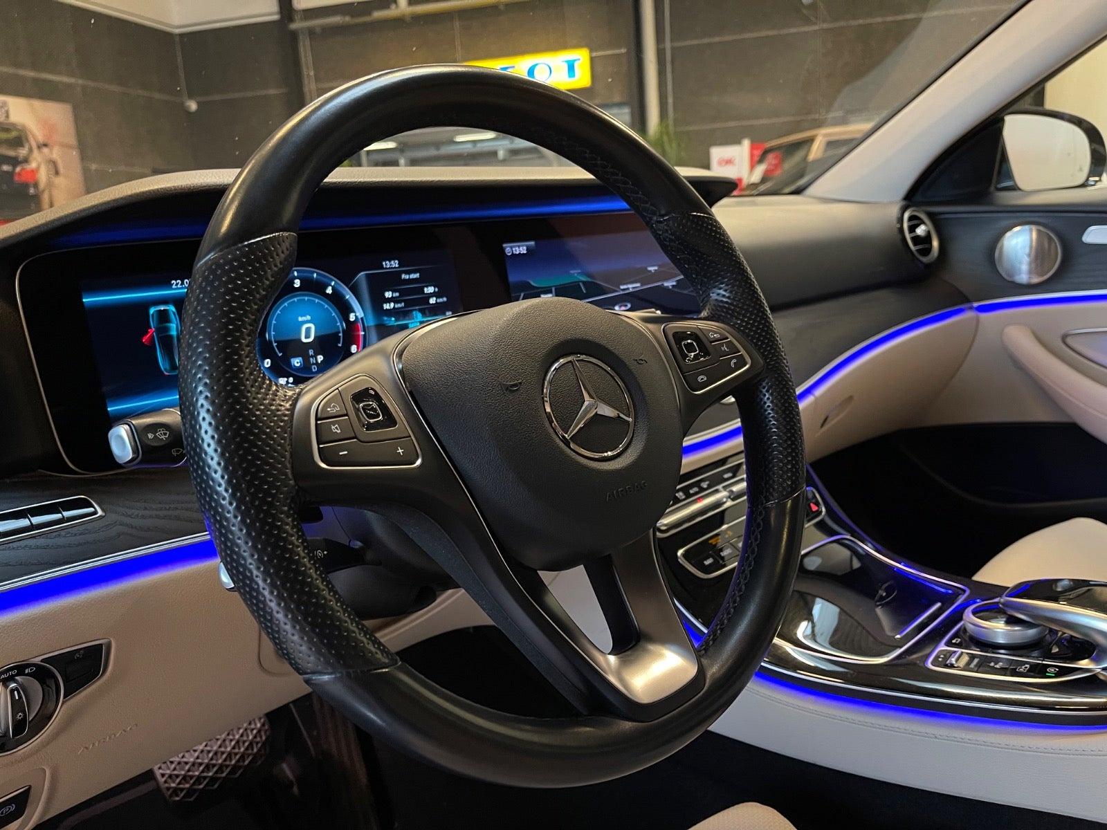 Mercedes E220 d Avantgarde stc. aut.