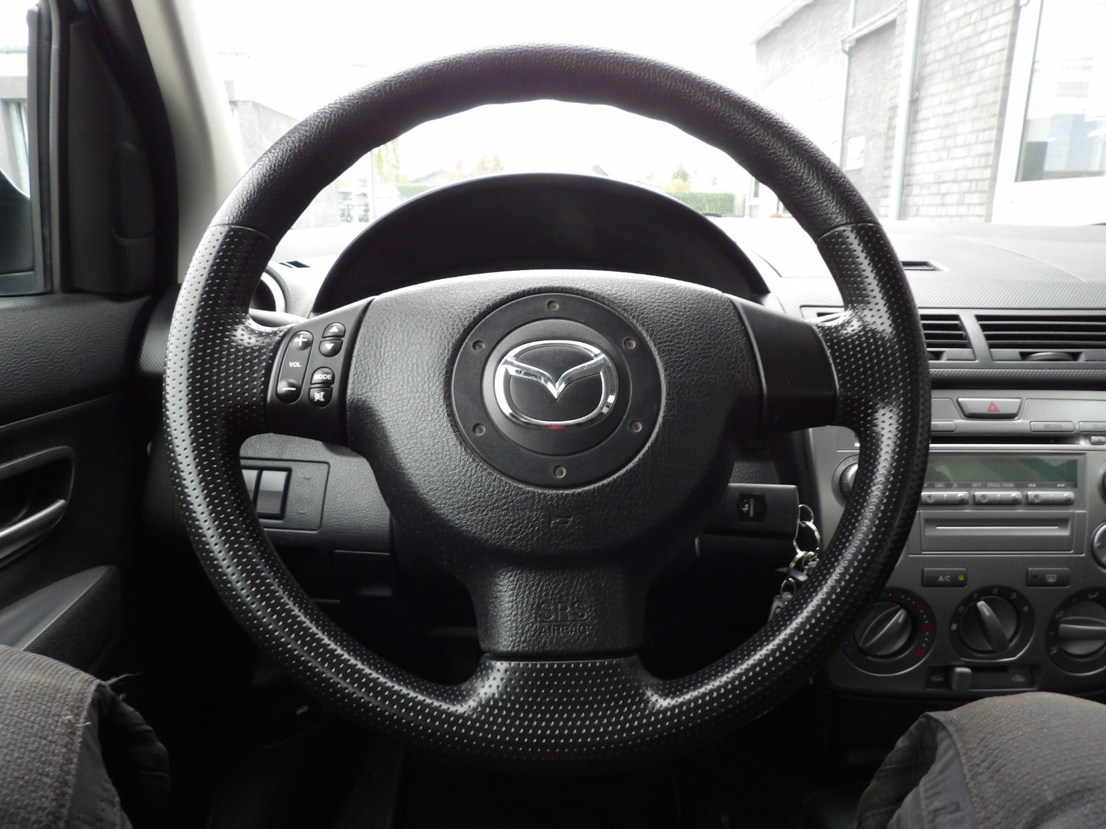 Mazda 2 2006