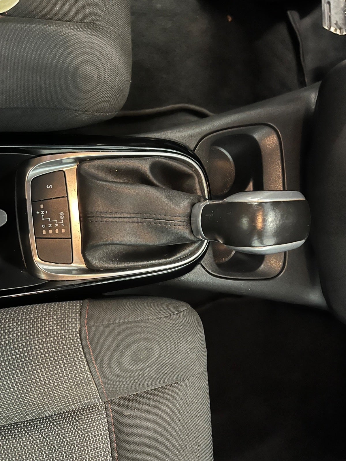 Billede af Citroën C4 Cactus 1,2 PureTech 110 Iconic EAT6 Van