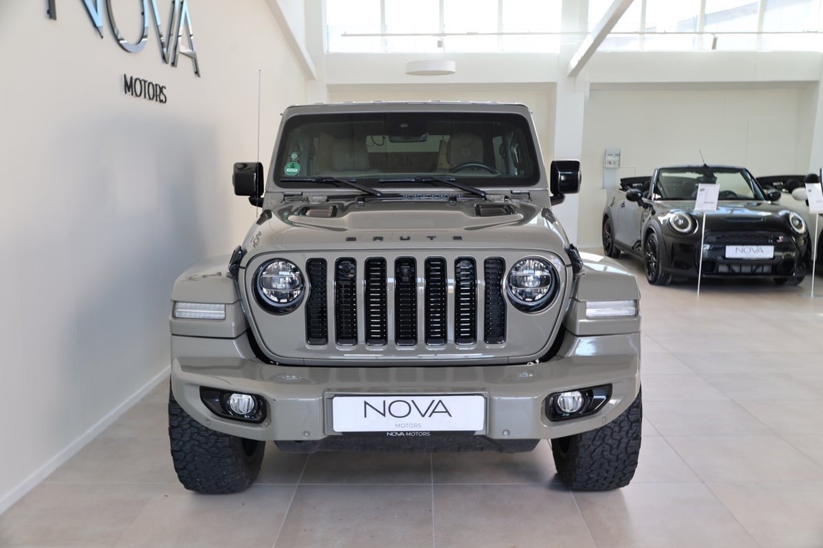 Jeep Wrangler Unlimited 2,0 T Brute Sky One aut. 4×4 4d - 4